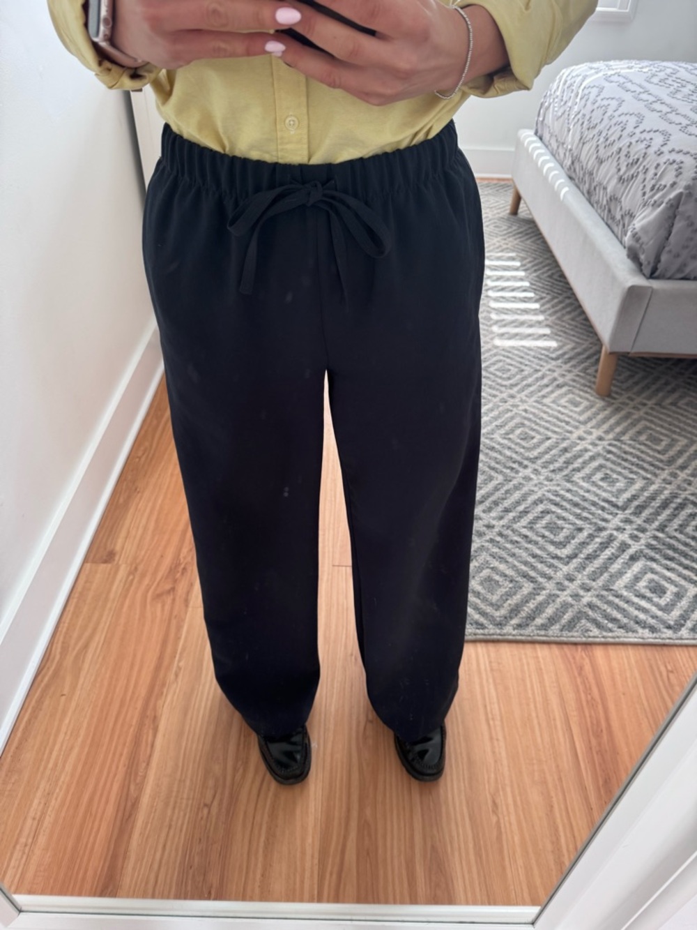 Wilfred Black Drawstring Wide-Leg Joggers